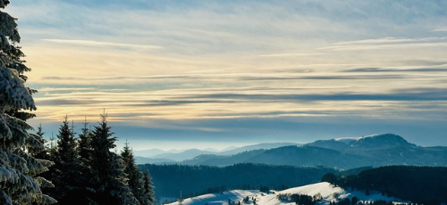 Blick ins Tal im Winter